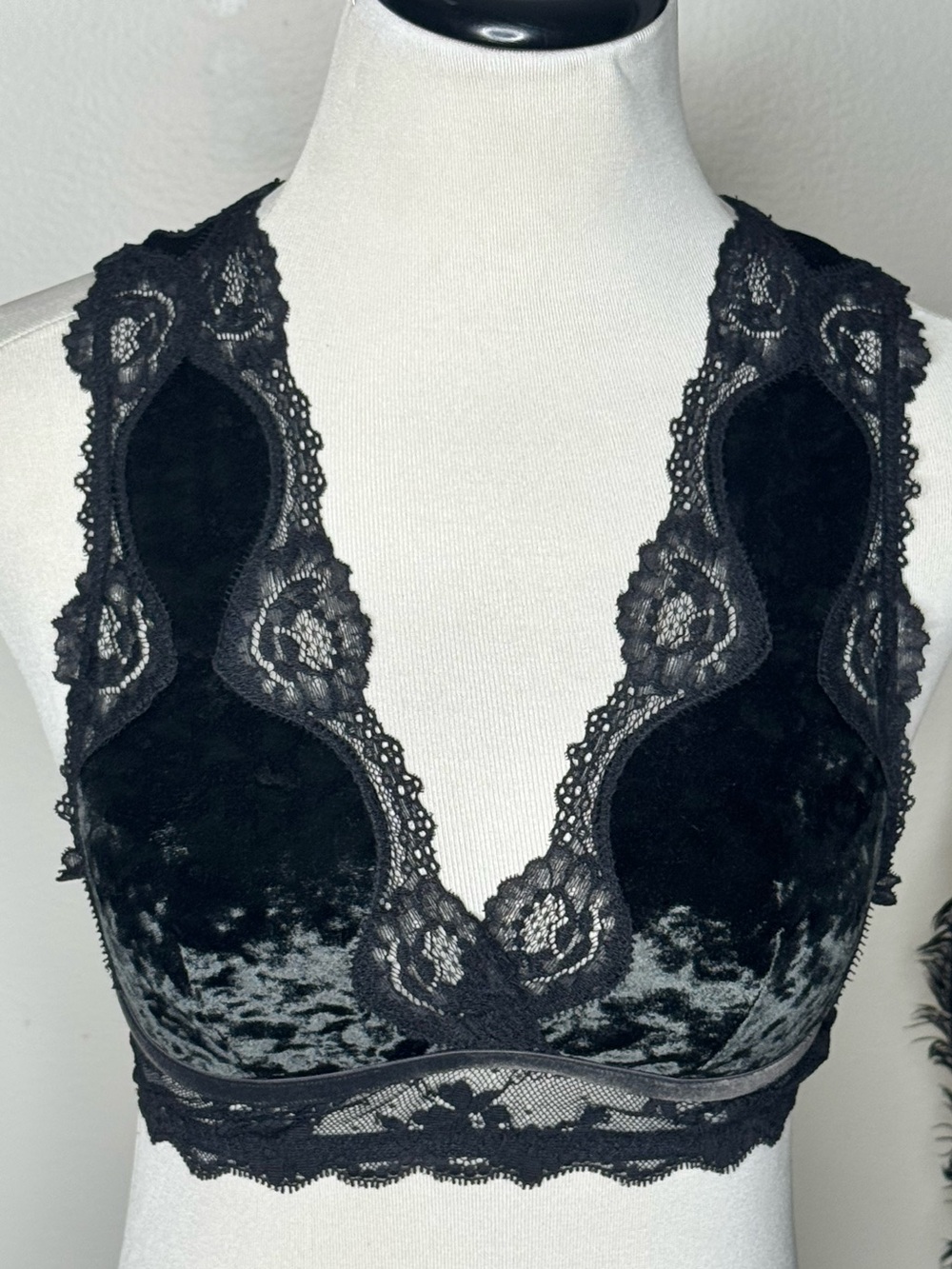 Victoria's Secret Black Velvet Lace Bralette